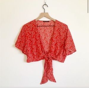 Brandy Floral Short Sleeve Sleeve Tie Front Crop Top